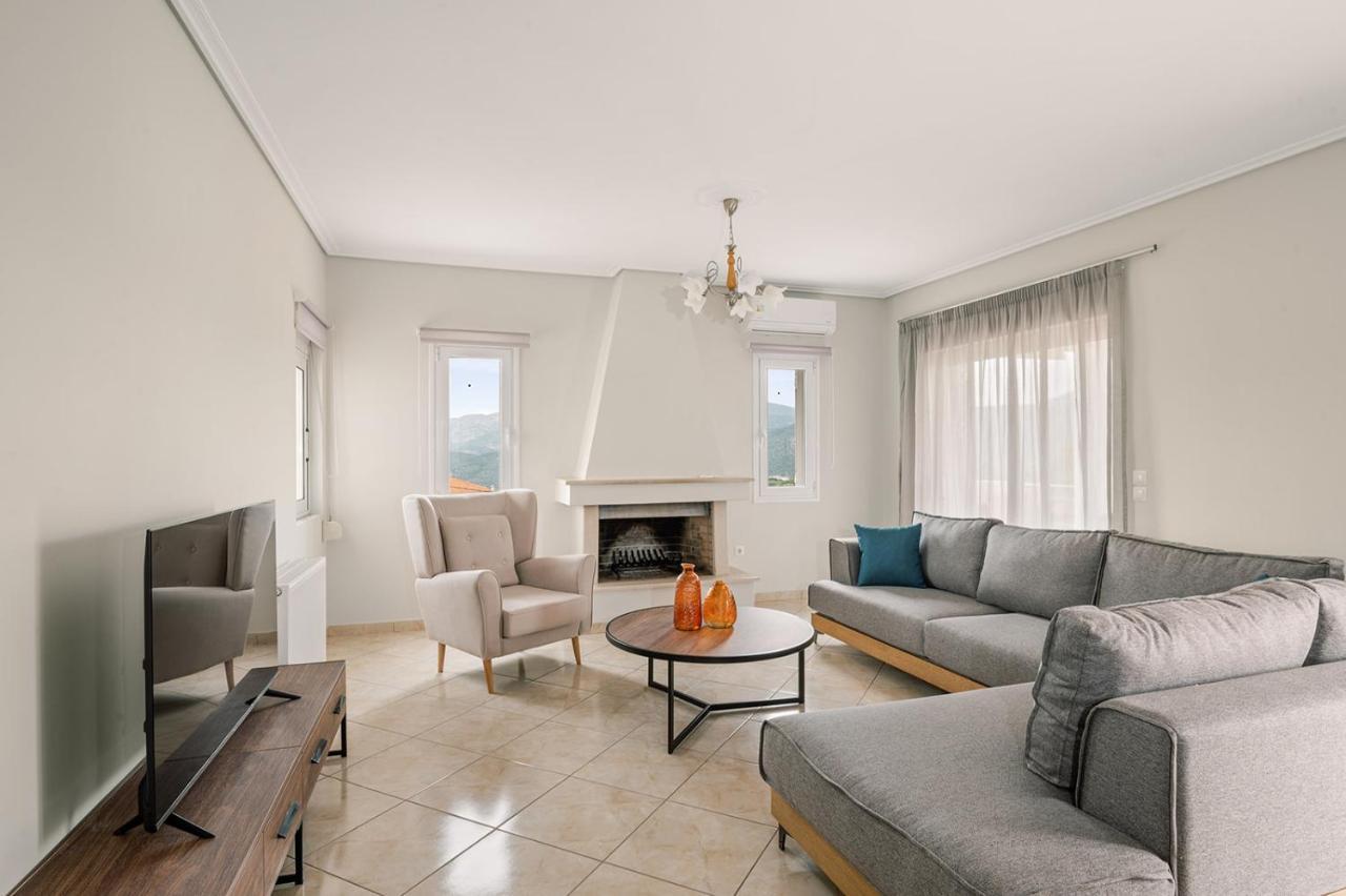 Vasilopoulos Residences - Apartments Eliana & Melanthia Argostoli  Buitenkant foto