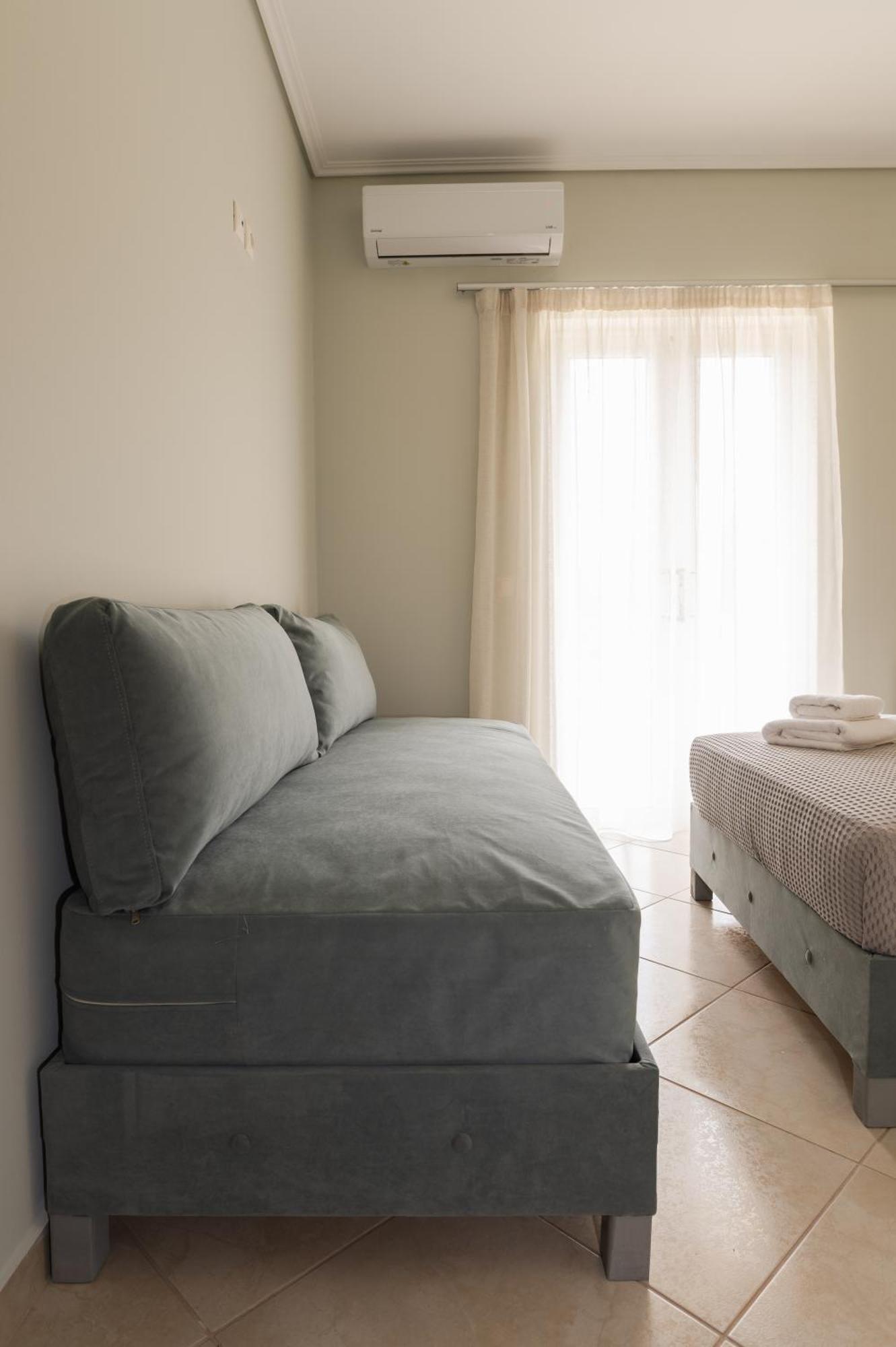 Vasilopoulos Residences - Apartments Eliana & Melanthia Argostoli  Buitenkant foto